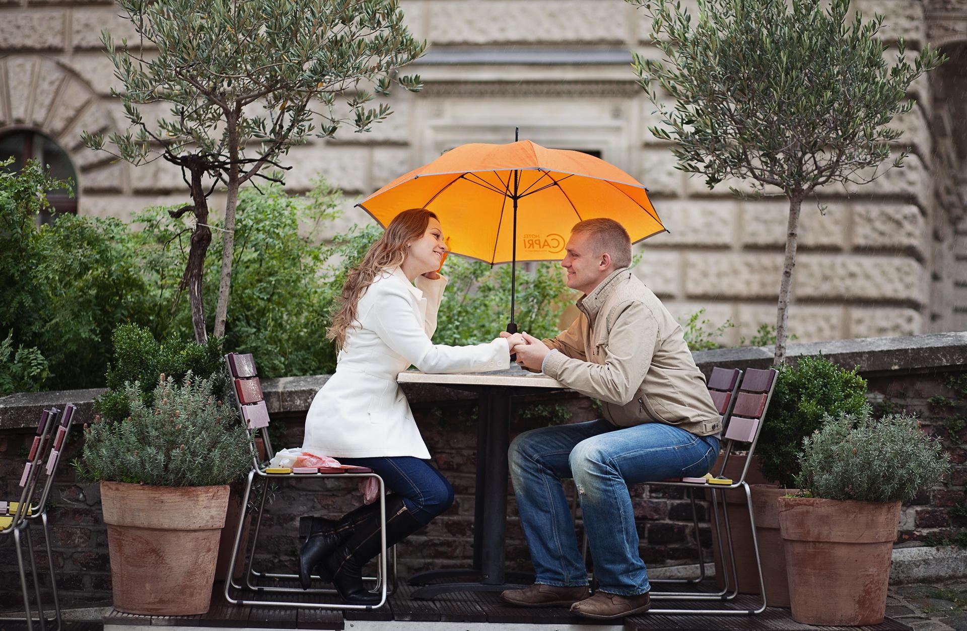 Lovestory Shooting im Regen in Wien mit Fotografin – 2