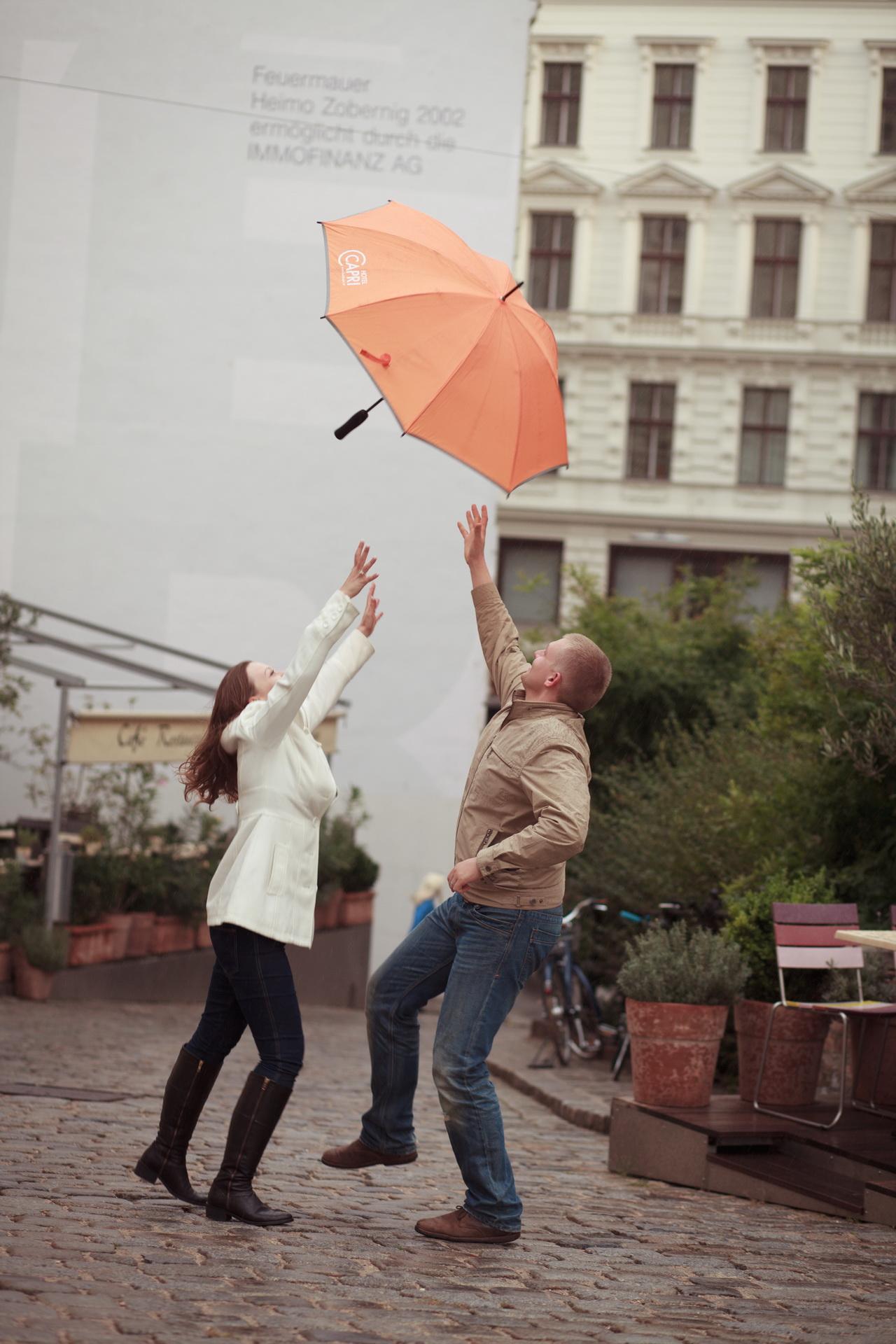 Lovestory Shooting im Regen in Wien mit Fotografin – 4