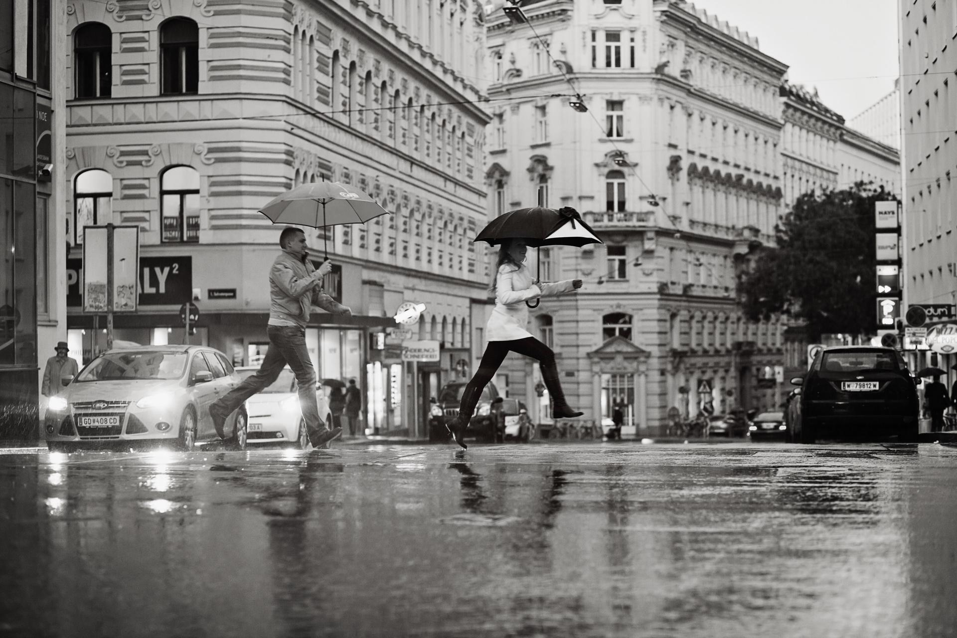 Lovestory Shooting im Regen in Wien mit Fotografin – 14