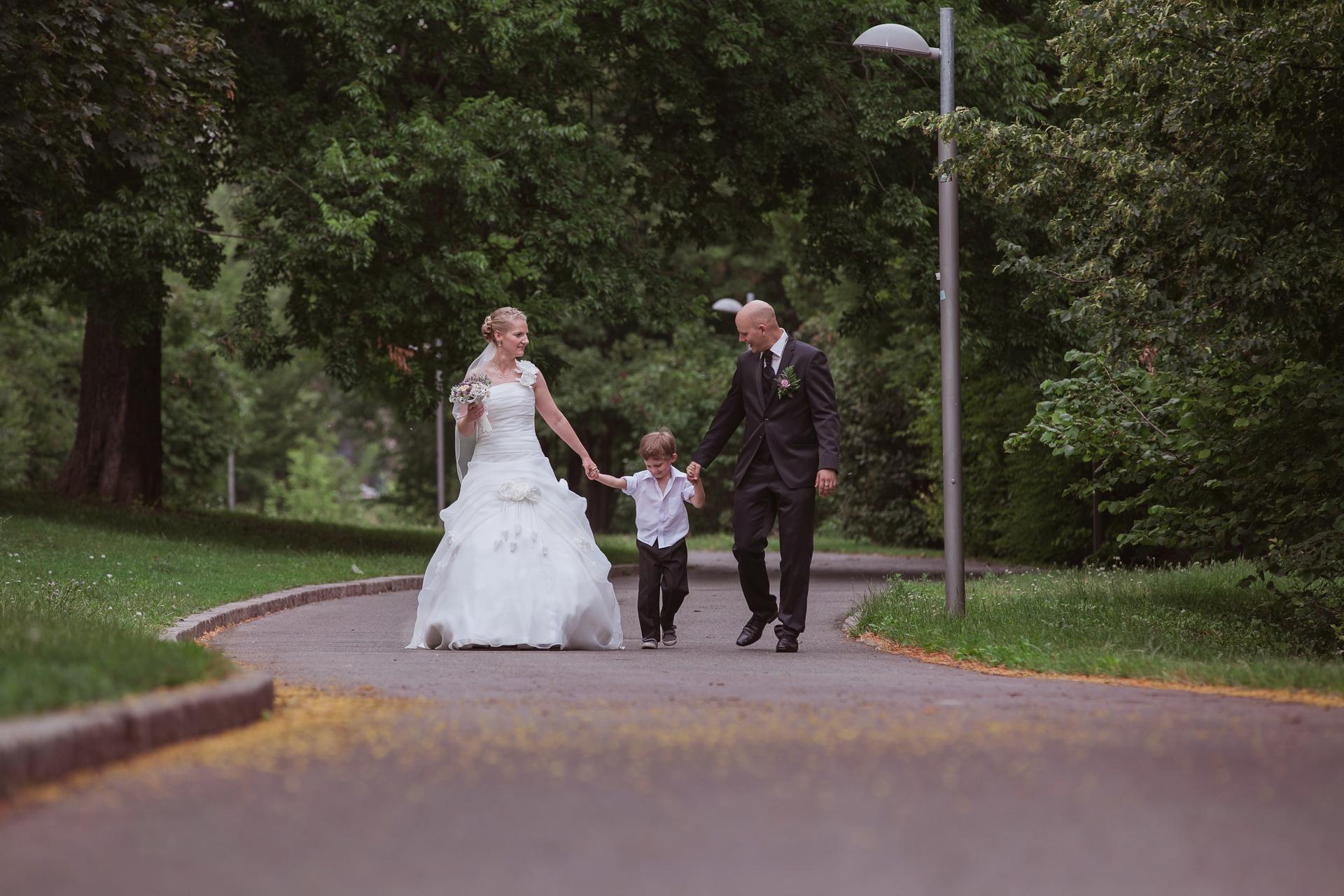 Hochzeit Reportage Wien Kirchliche Trauung Hochzeitsfotografin Burgenland – 13