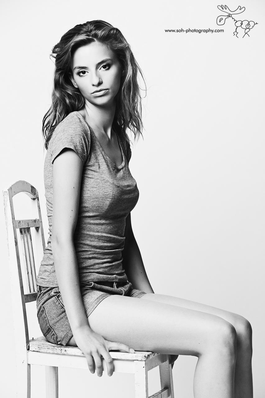 Fashion Fotoshooting Studio Wien Fotografin Elisabeth Portraits Sommer – 9