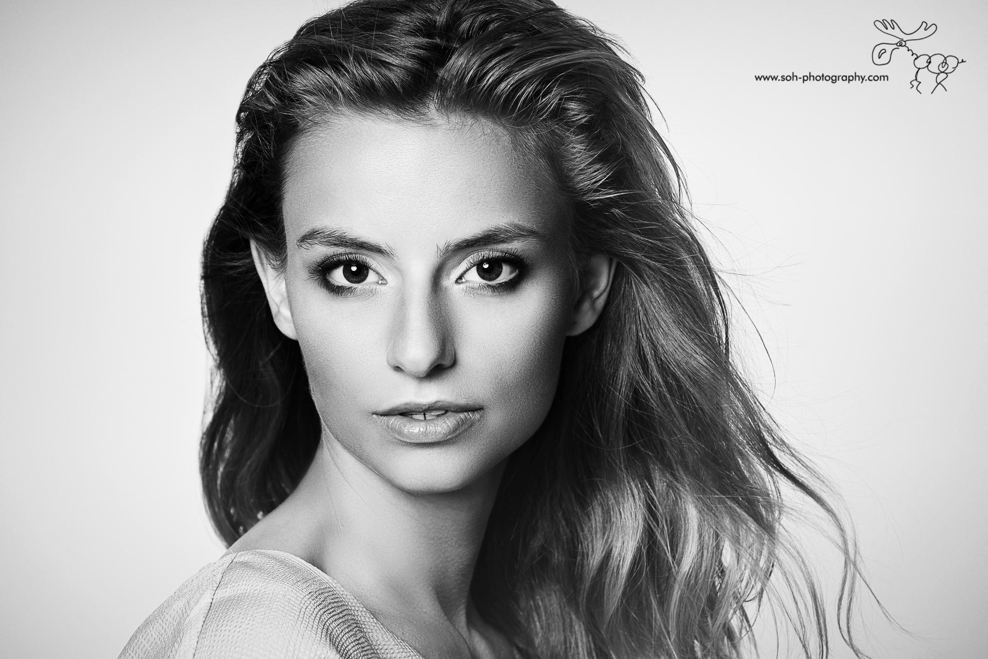 Fashion Fotoshooting Studio Wien Fotografin Elisabeth Portraits Sommer – 16
