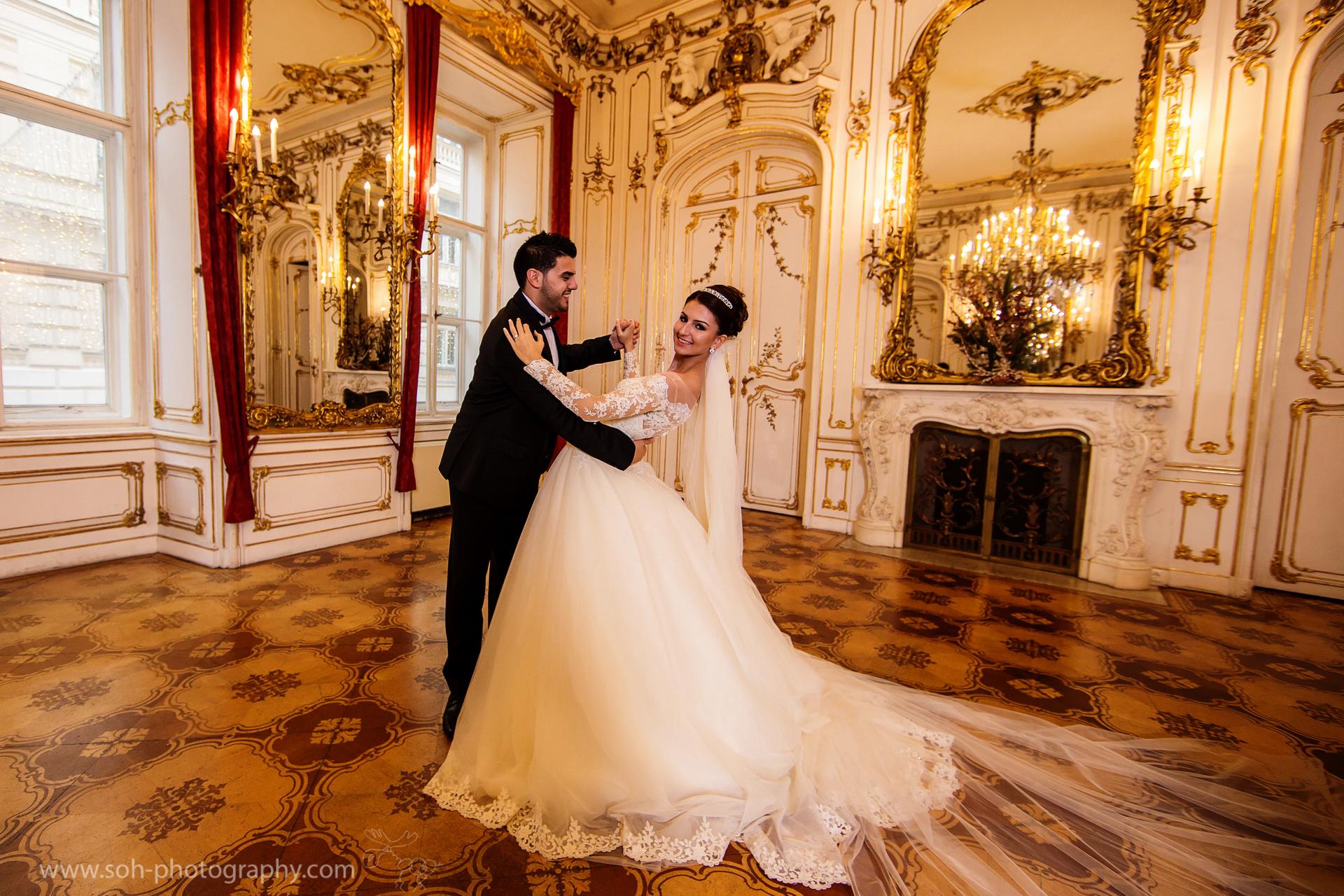 Zwei Hochzeiten - zwei Looks
