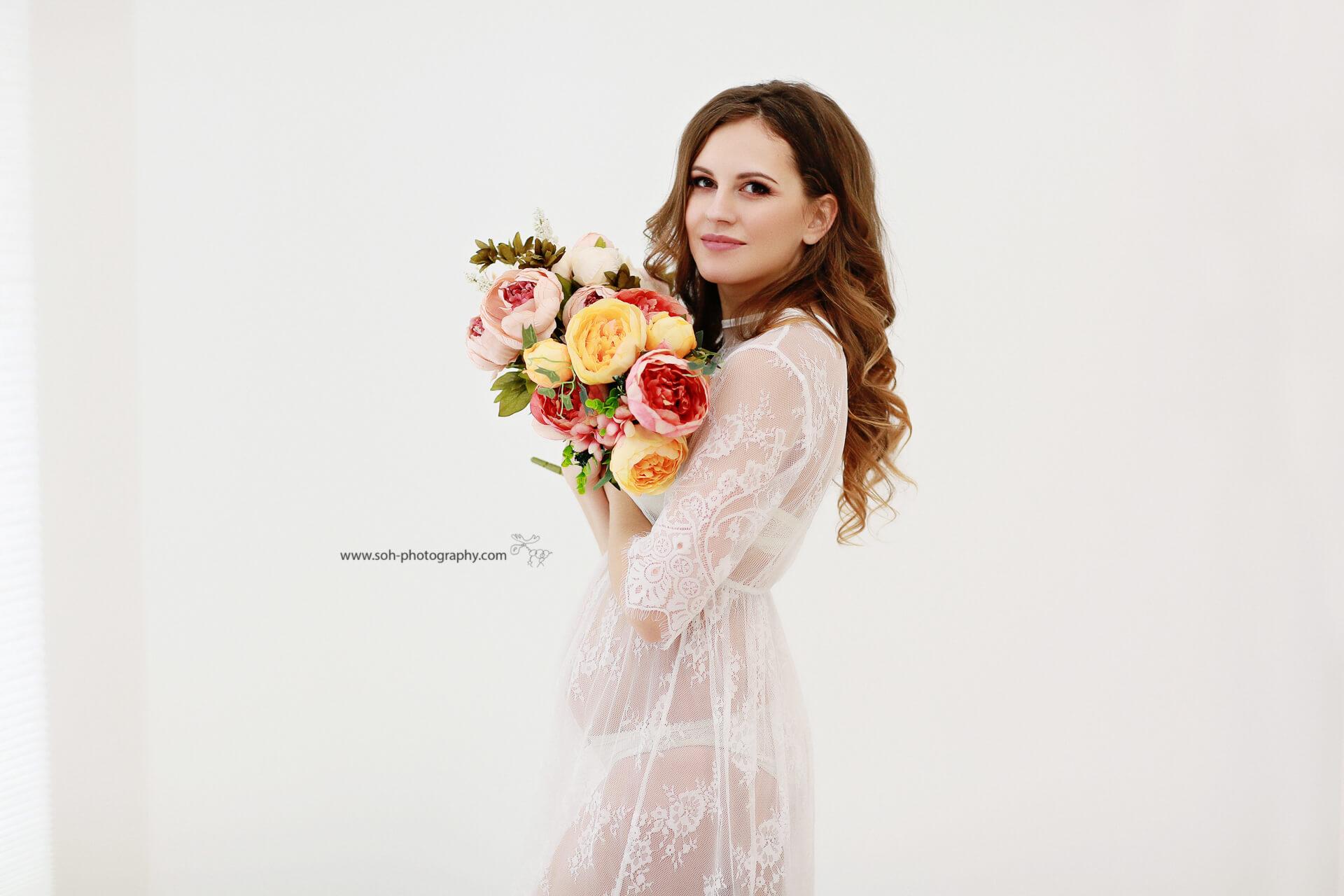 Babybauch Fotoshooting im Studio Bruck an der Leitha – 12