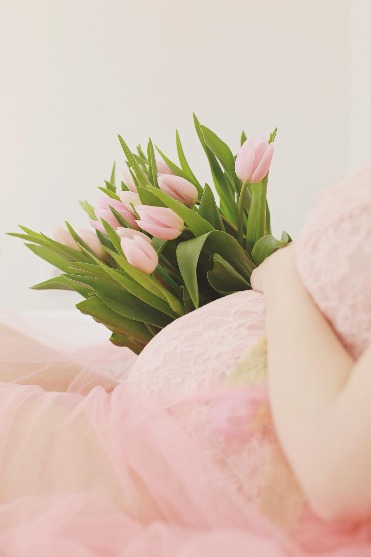 Babybauch Fotoshooting Studio Bruck an der Leitha Fotografin Frühling – 9