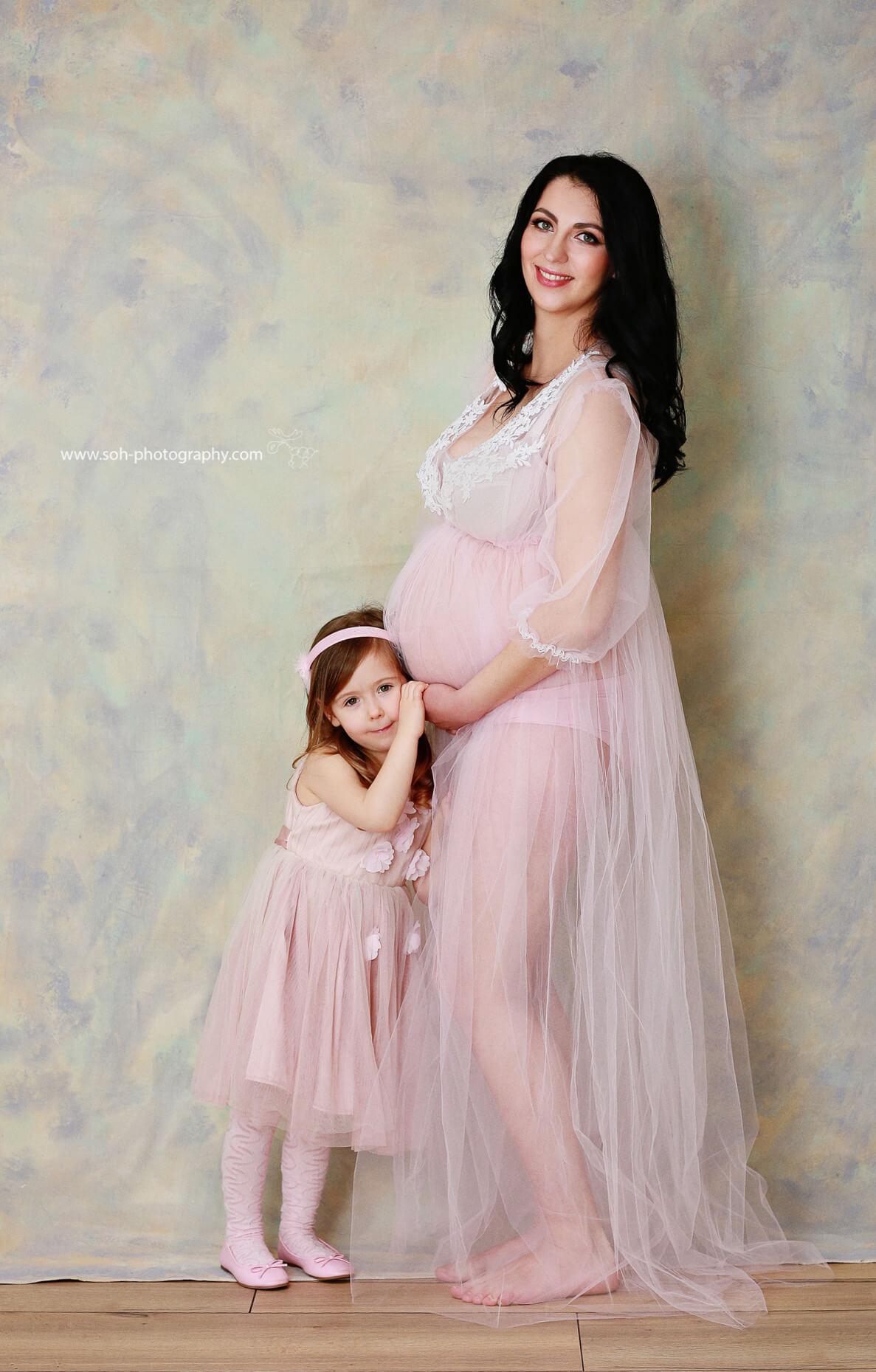 Babybauch Fotoshooting mit Kind Fotografin Bruck an der Leitha Studio – 7