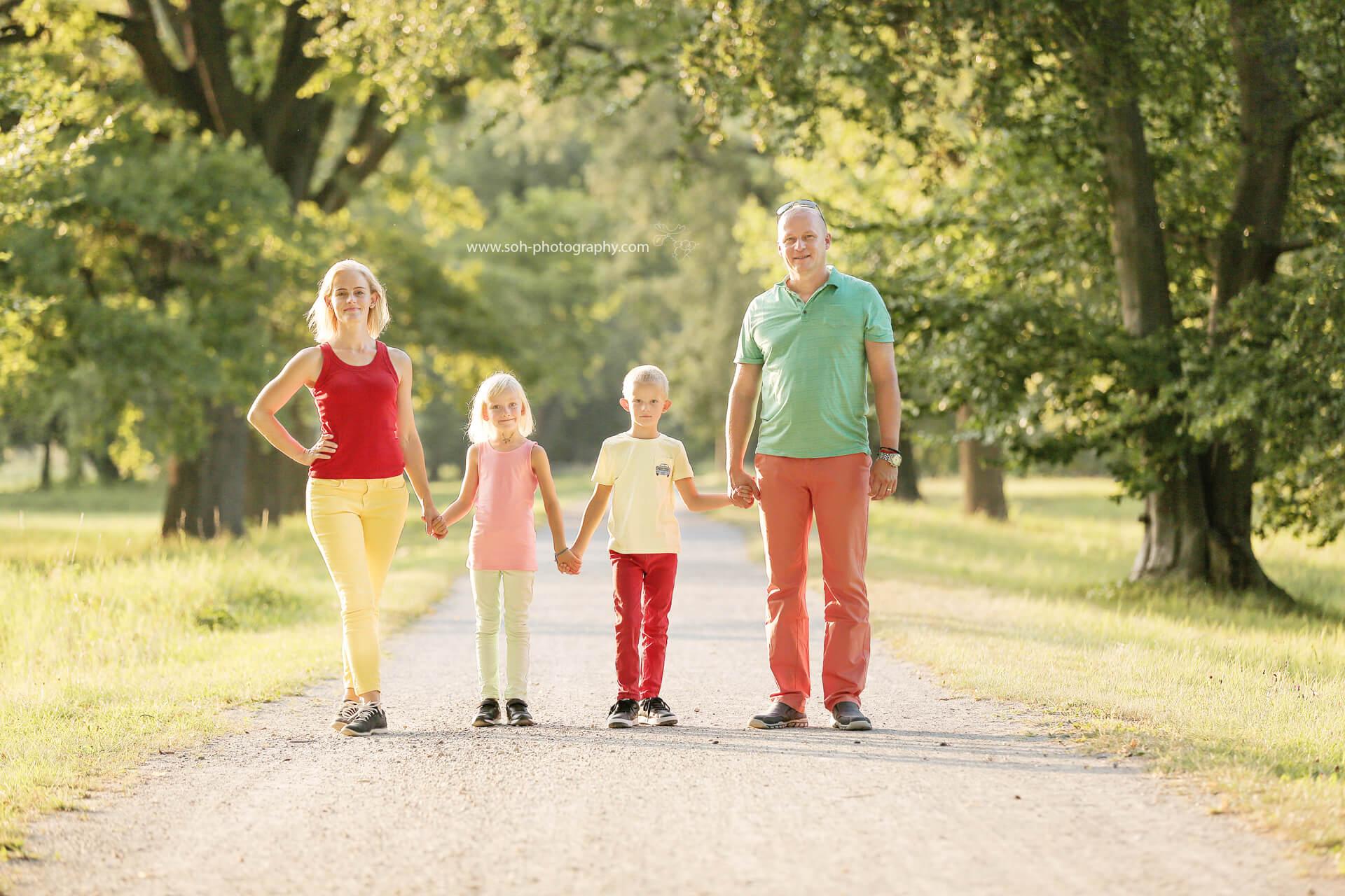 Harrachpark Fotograf Bruck an der Leitha Familienfotoshooting – 8
