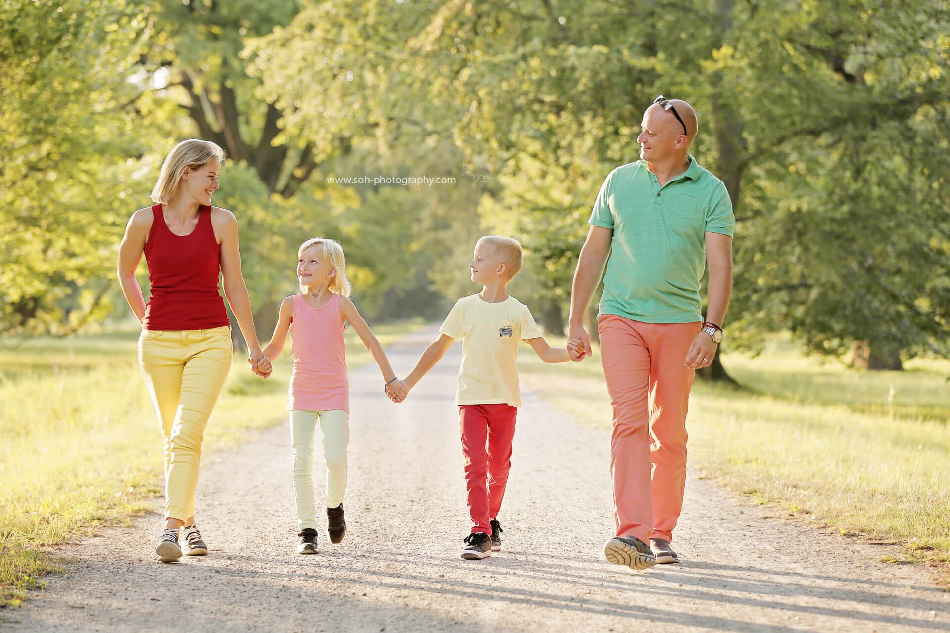 Familien-Fotoshooting im Harrachpark
