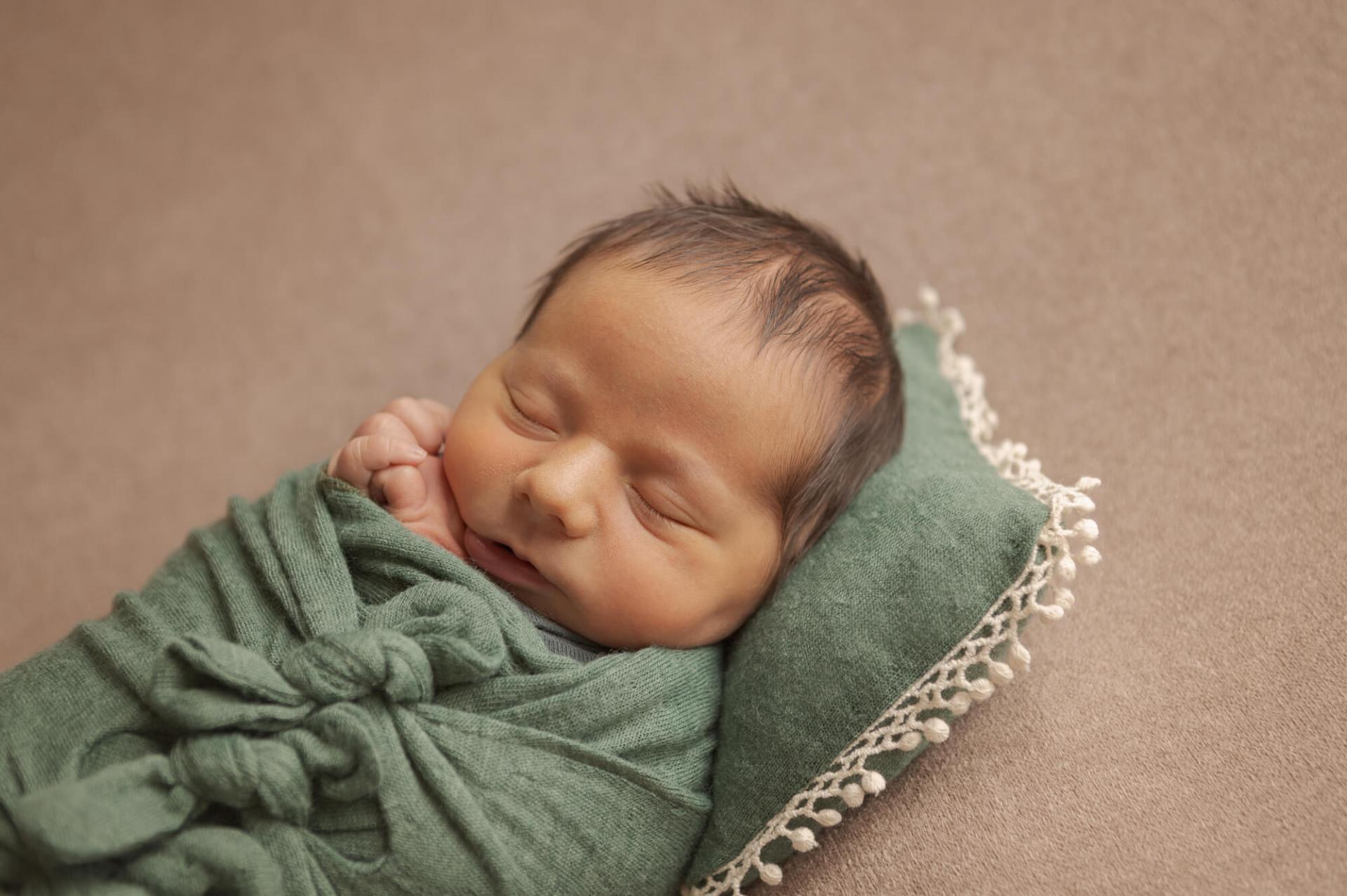 Neugeborenen Fotoshooting Studio Bruck an der Leitha Fotografin Newborn – 2