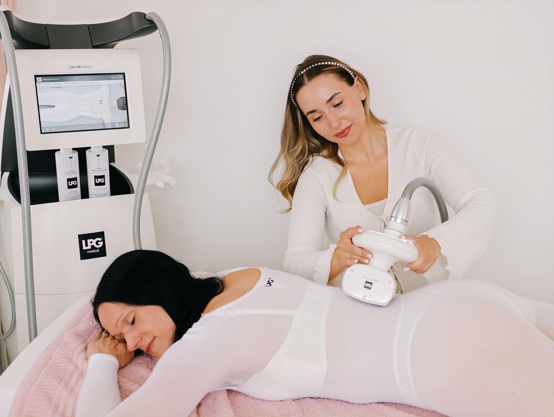 Authentische Brandingfotos für Kosmetikerin im Beauty Studio – 8