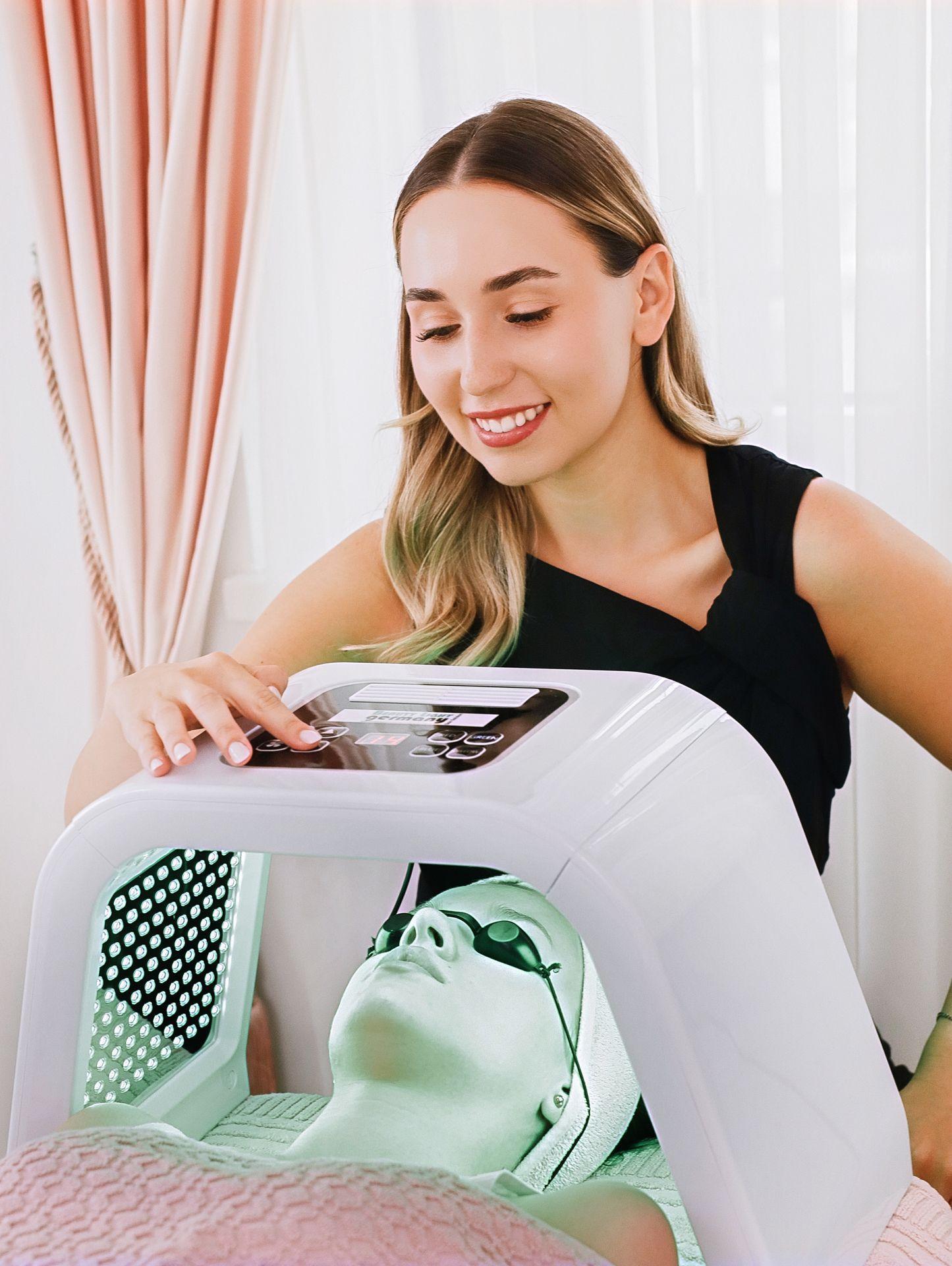 Authentische Brandingfotos für Kosmetikerin im Beauty Studio – 30