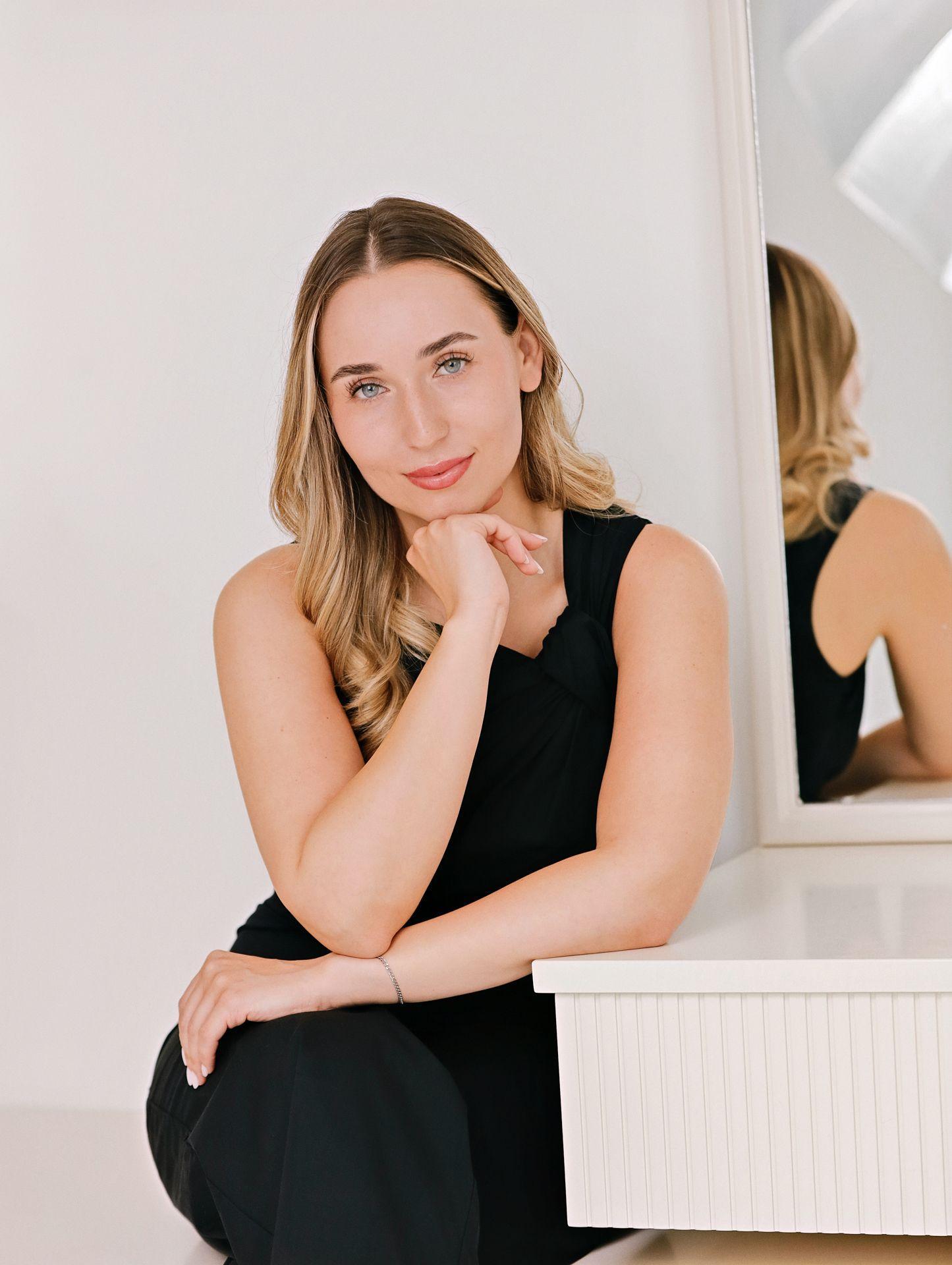 Authentische Brandingfotos für Kosmetikerin im Beauty Studio – 35
