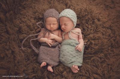 zwillinge neugeborenen fotoshooting wien bruck an der leitha