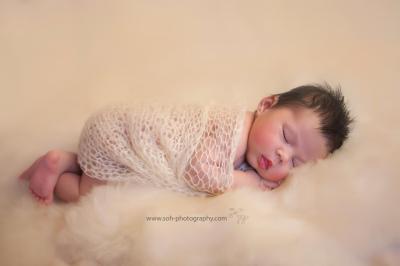 Babyfotograf Bruck an der Leitha Newborn