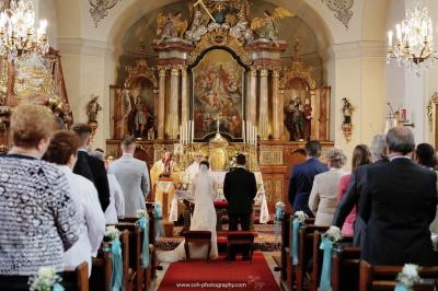 Hochzeit Höflein Kirche Limeshalle Kellergasse