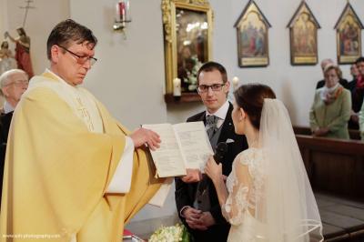 Hochzeit Höflein Kirche Limeshalle Kellergasse